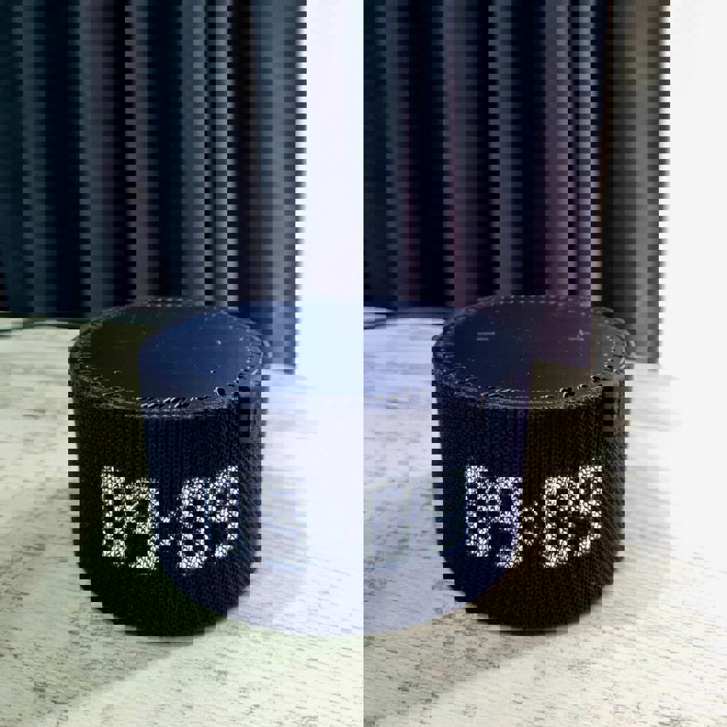 Умная колонка Яндекс Станция Алиса с часами