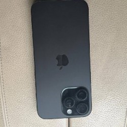 Apple iPhone 16 Pro Max - фото 4