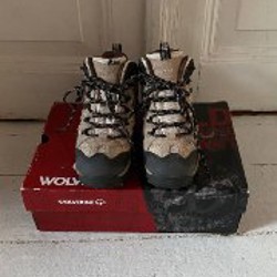 Ботинки Wolverine хайкинговые - фото 4