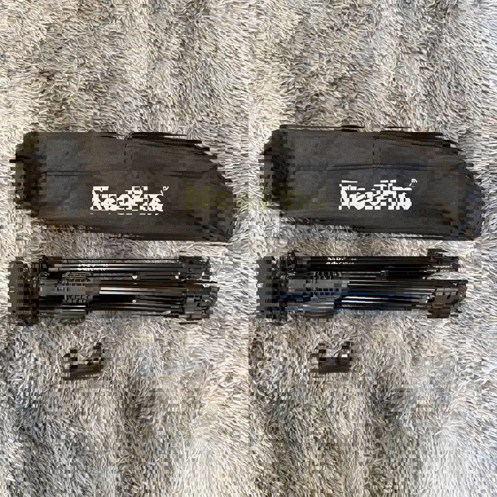 Штатив для фотоаппарата