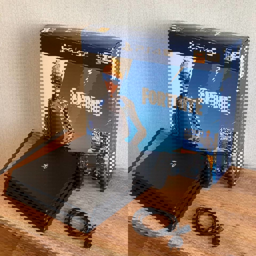 PlayStation 4 PRO