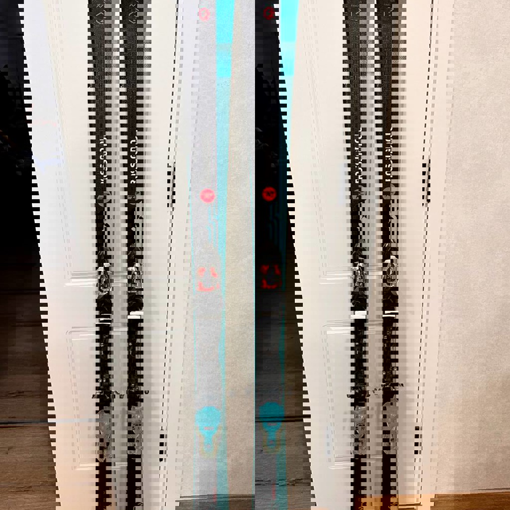 Горные лыжи Rossignol Famous 2