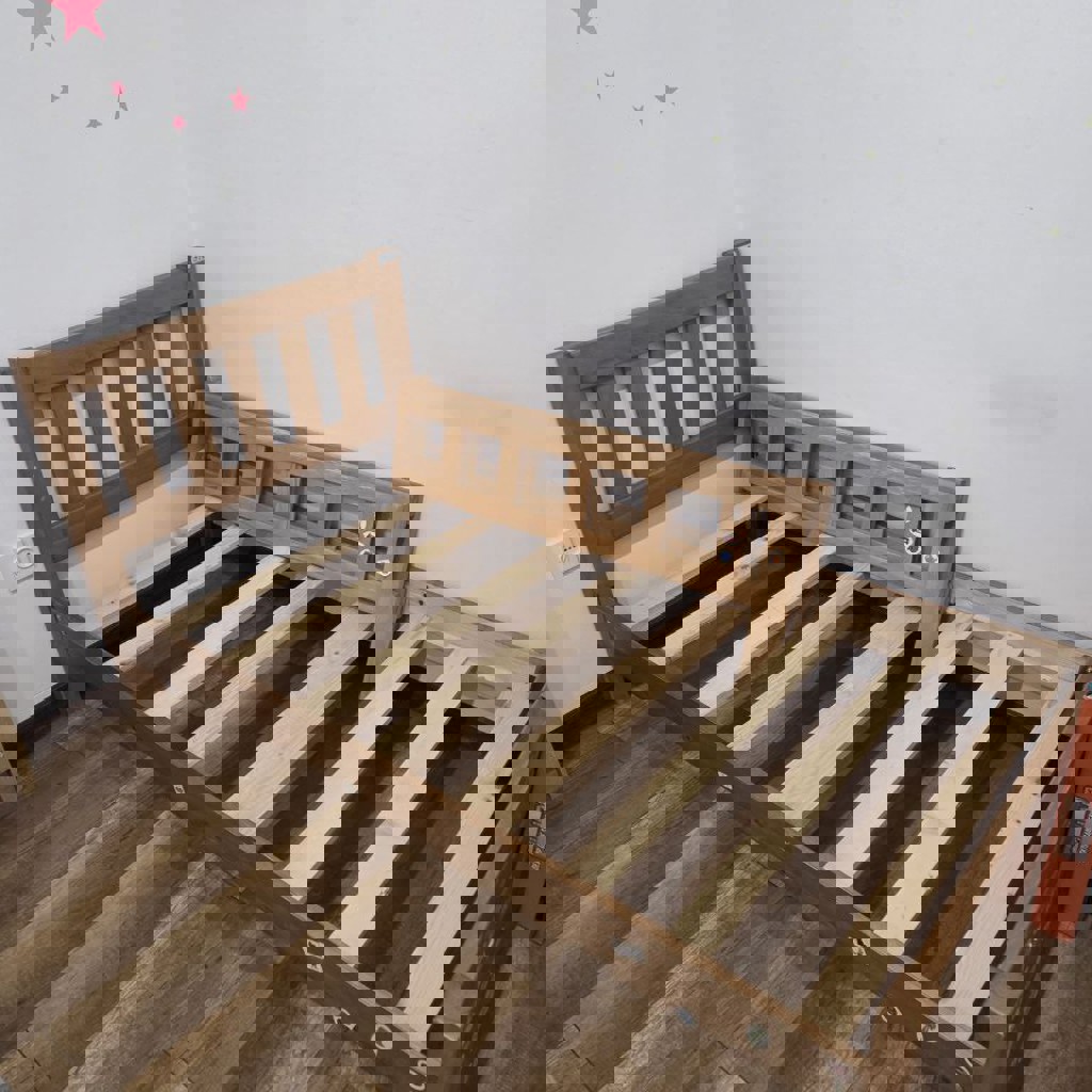 Кровать детская