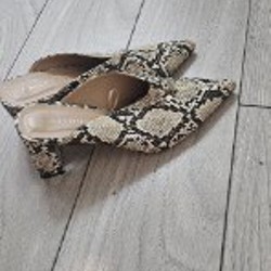 Черные ботинки - фото 3