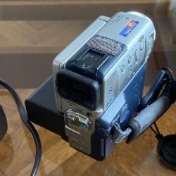 Mini DV камера Sony DCR-PC5 - фото 5