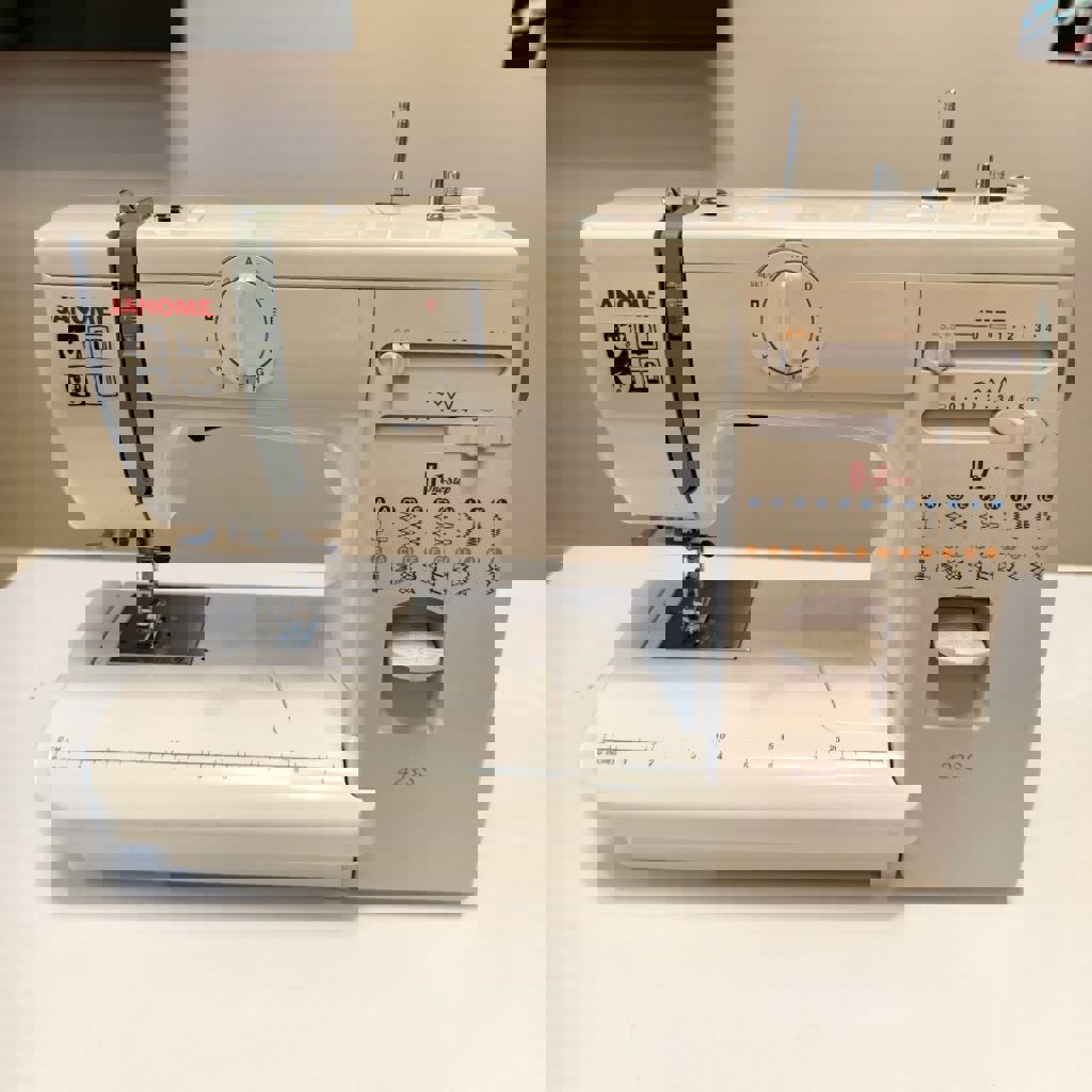 Швейная машинка Janome 423S