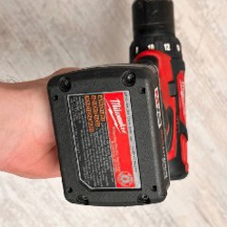 Дрель-шуруповёрт Milwaukee M12 2407-20 - фото 5