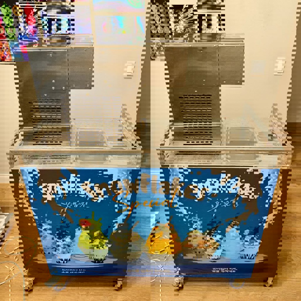 Аппарат для приготовления мороженого Бингсу