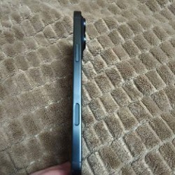 IPhone 16 Pro Max - фото 4