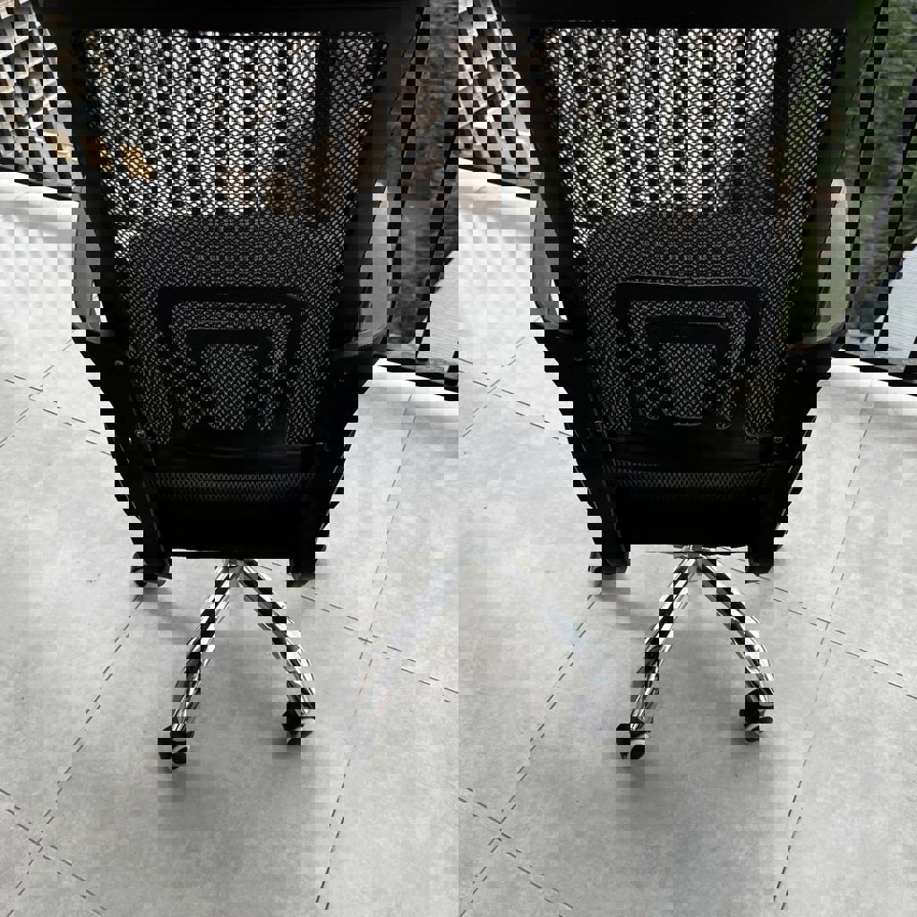 Офисное кресло