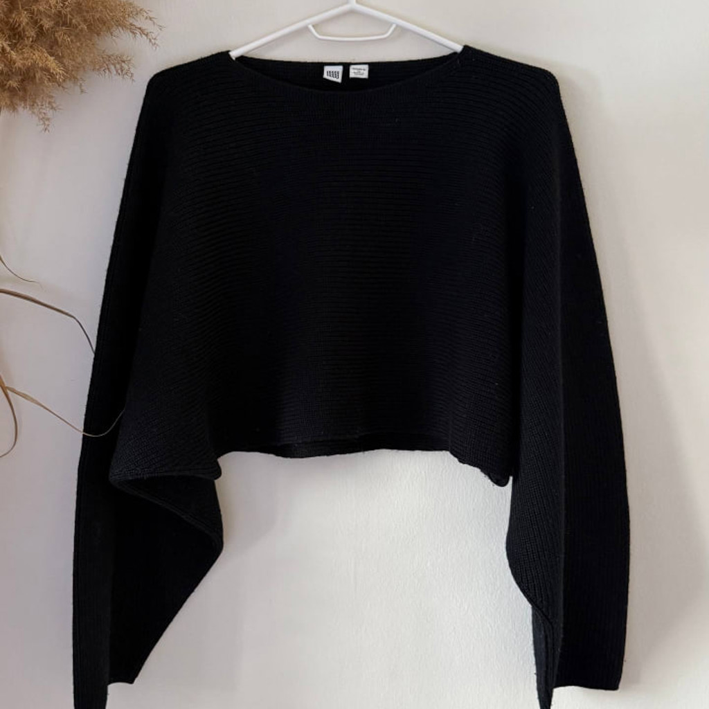 Свитер Uniqlo U