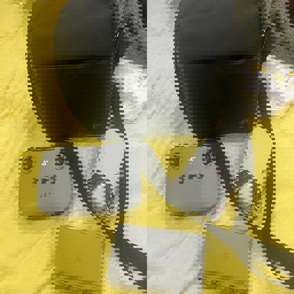 DJI Mini 2 Fly More Combo