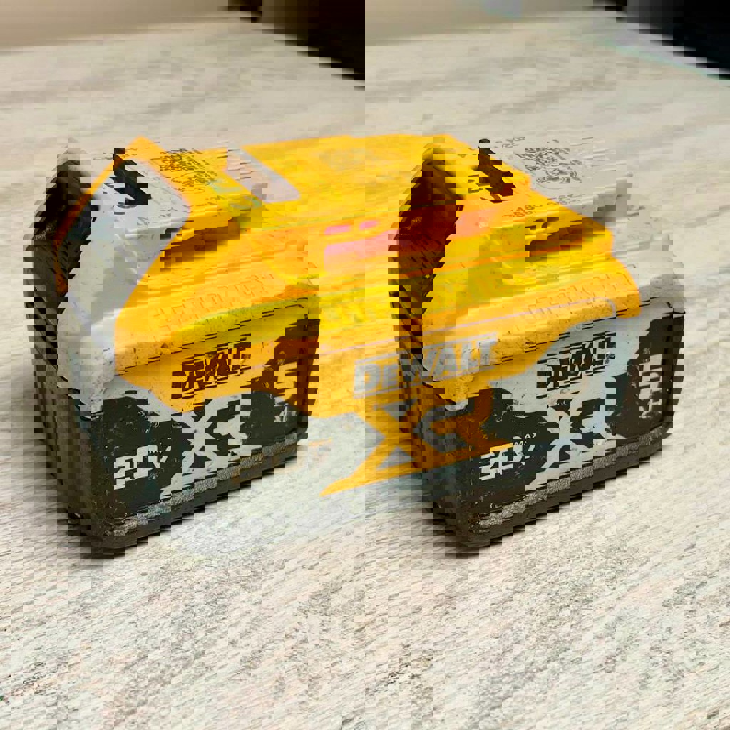 Аккумулятор DeWALT 5Ah (20V MAX)