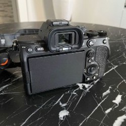 Sony a7 iv - фото 2