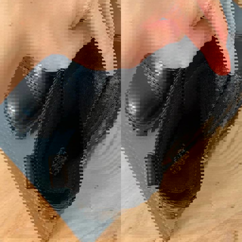 Зарядная станция для айфона и наушников