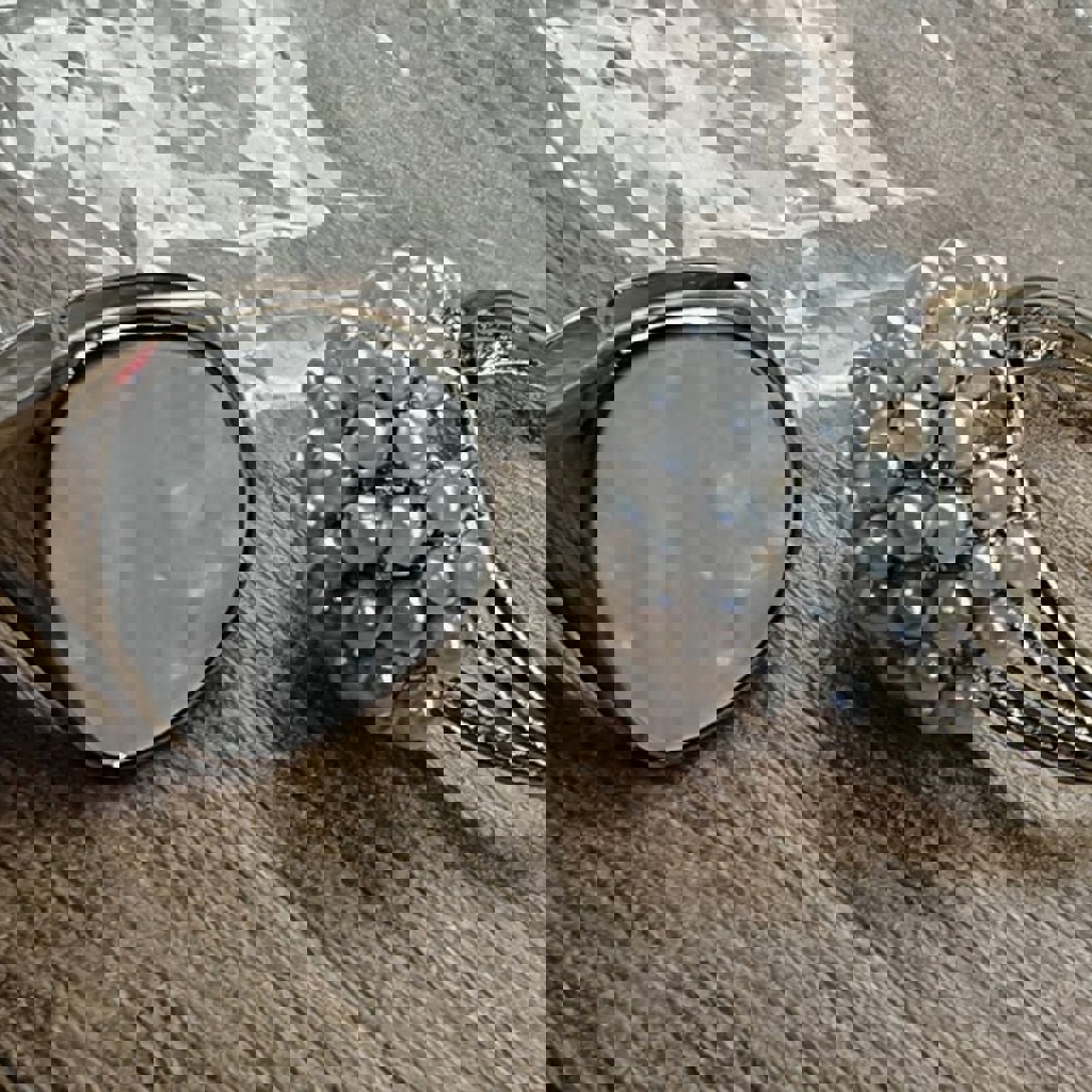 Кольцо с перламутром