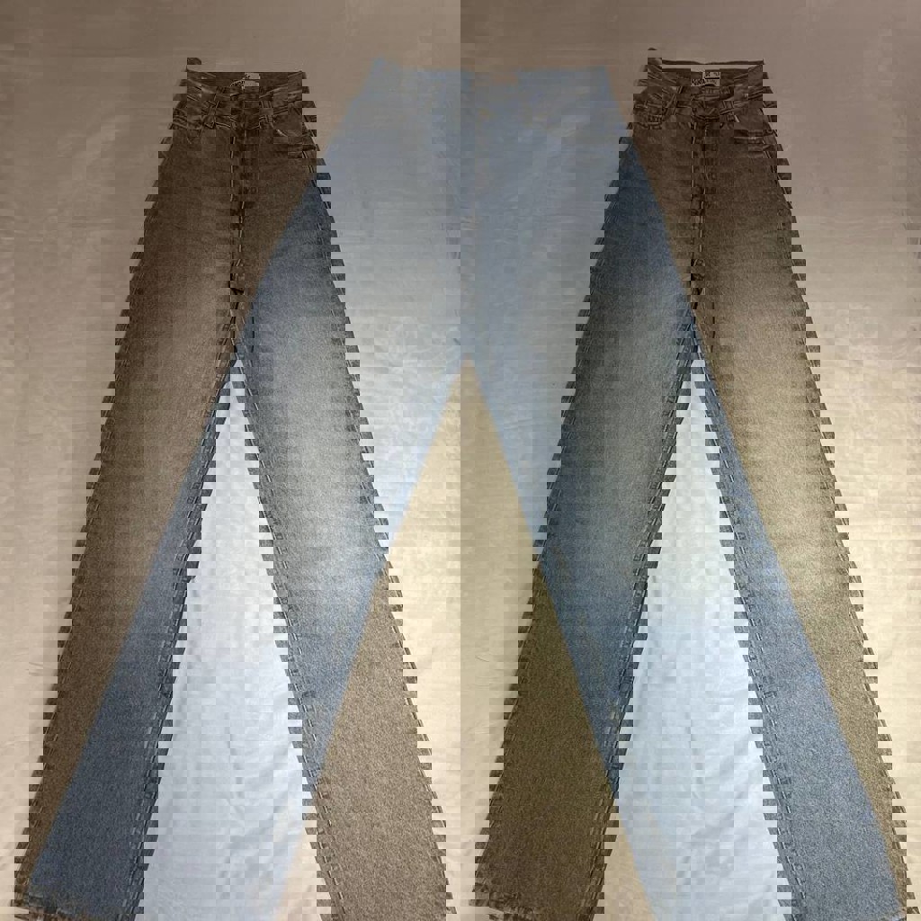 Джинсы женские