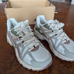 Кроссовки Asics Gel-Kahana 8 (W) - фото 2