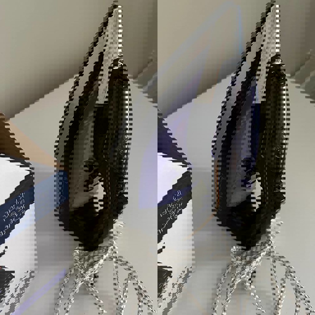 Утюг паровой