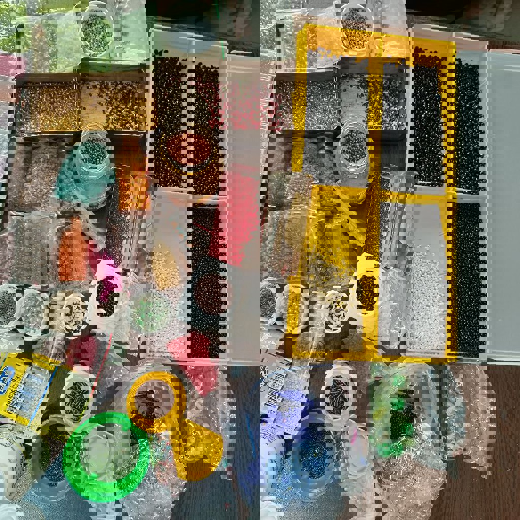 Бисер и стеклярус