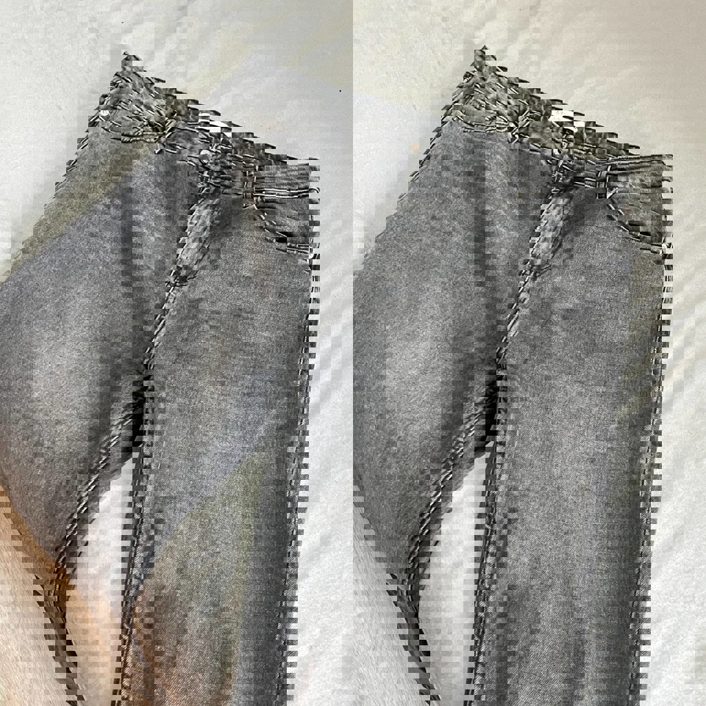 Серые женские джинсы