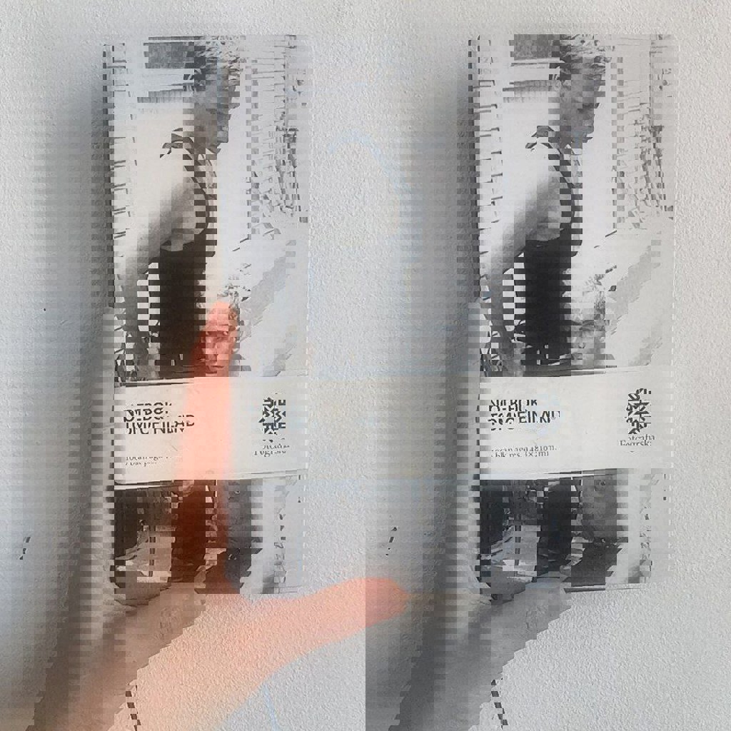 Нелинованный блокнот