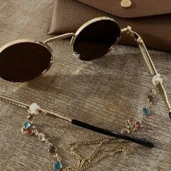 Солнцезащитные очки - фото 2