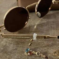 Солнцезащитные очки - фото 3