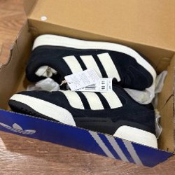 Мужские кроссовки Adidas - фото 2