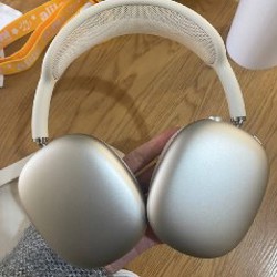 AirPods Max - фото 3