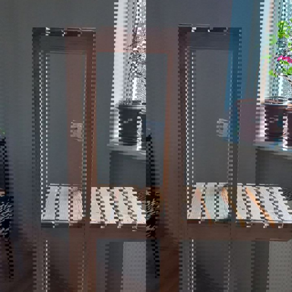 Полка для цветов