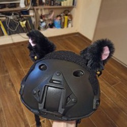 Шлем с ушками - фото 2