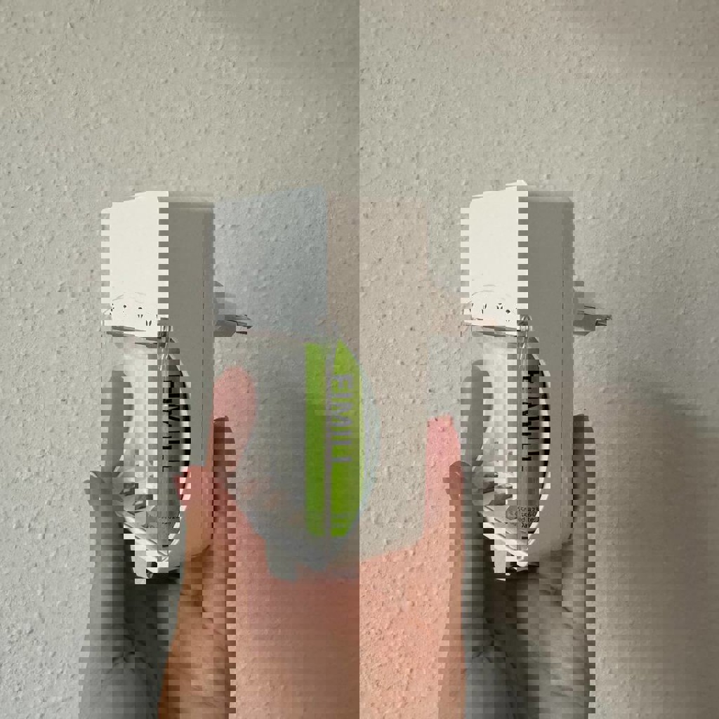 Зарядное устройство с батарейками