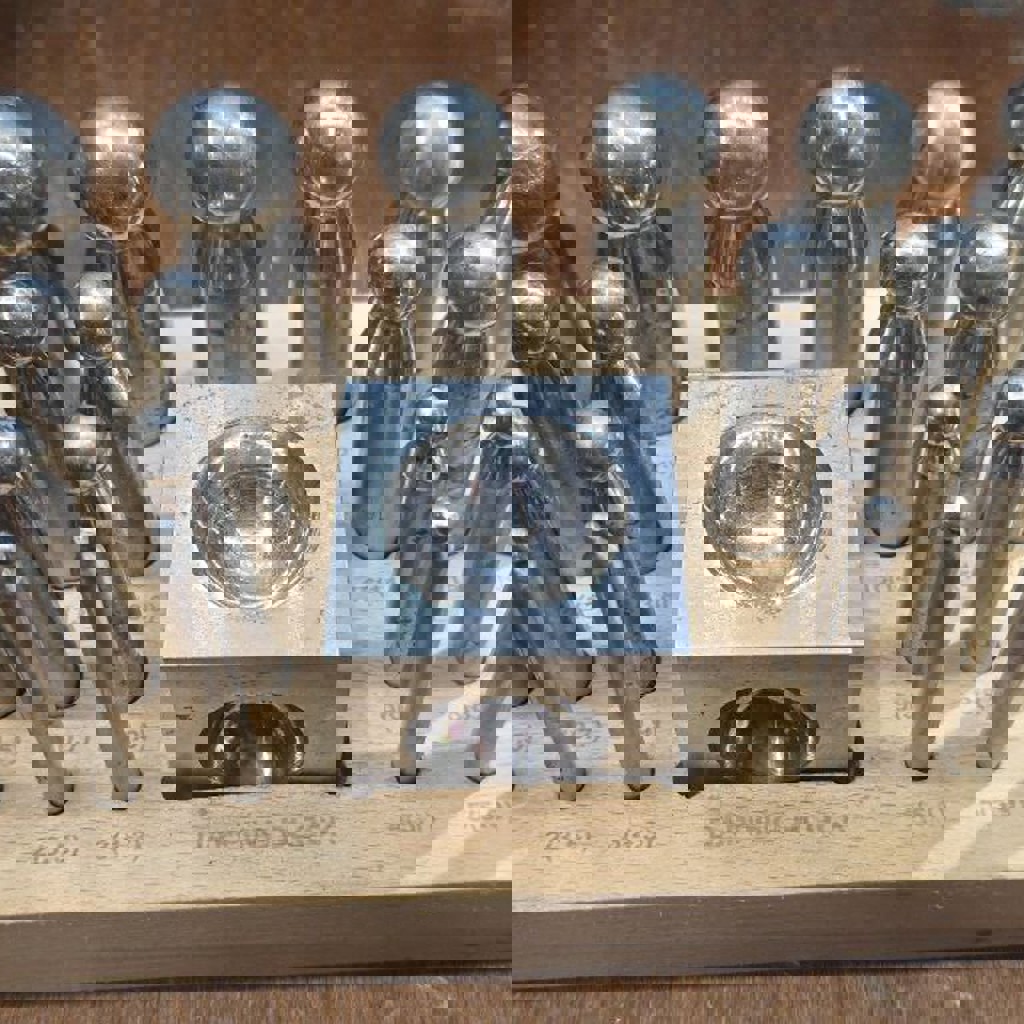 Dapping punch and block