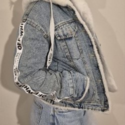 Куртка с меховым капюшоном - фото 2