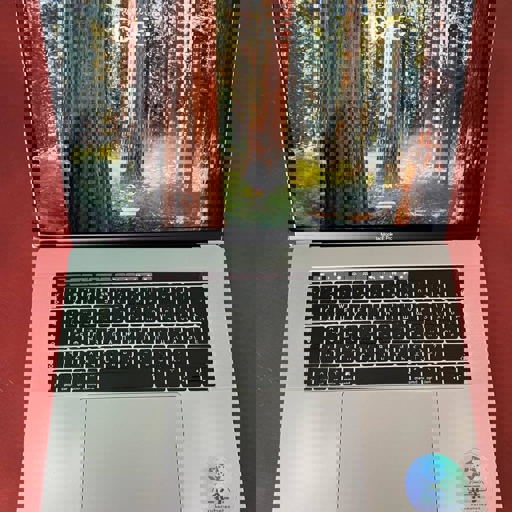 Apple MacBook Pro 15' i7