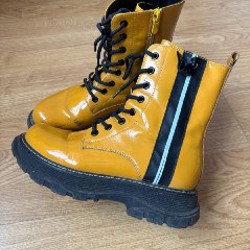 Ботинки ярко-желтые - фото 6