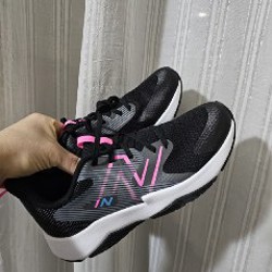 Кроссовки New Balance - фото 1