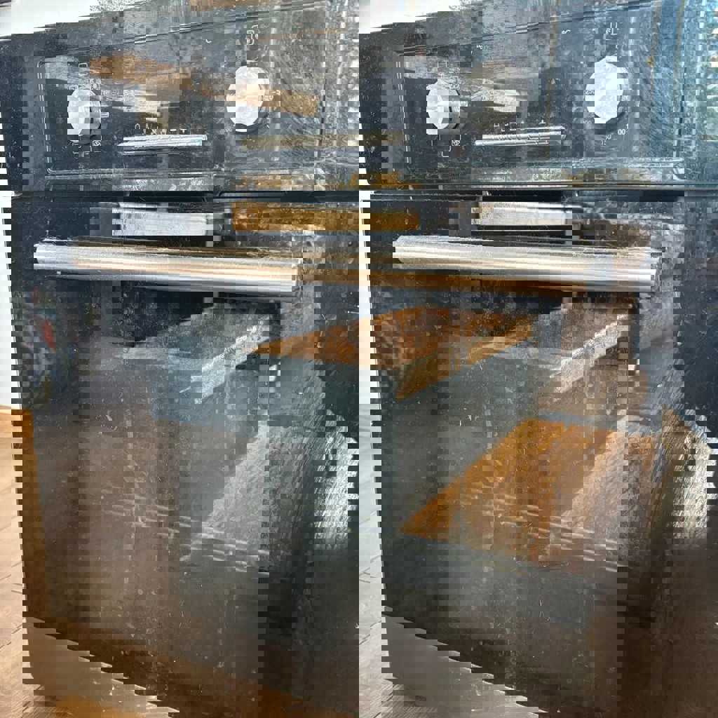 Духовой шкаф Baumatic P629BS