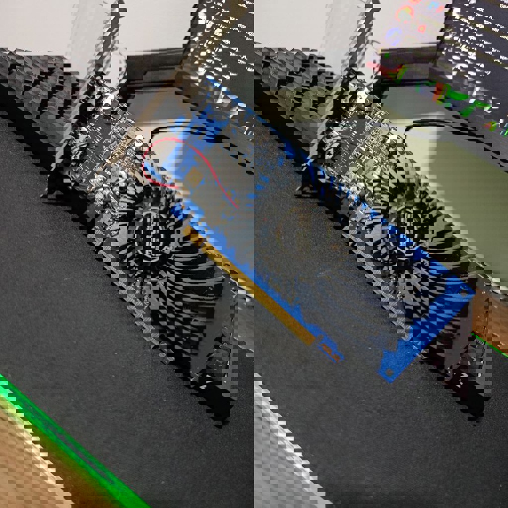 Видеокарта GT 1030