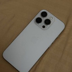 IPhone 16 Pro - фото 2