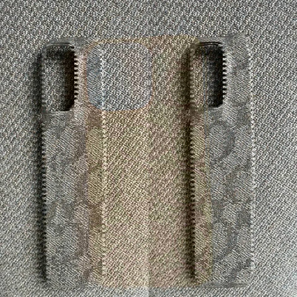 Чехол coach на iPhone 15 pro max