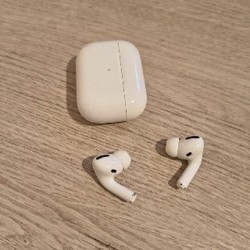Apple AirPods - фото 7