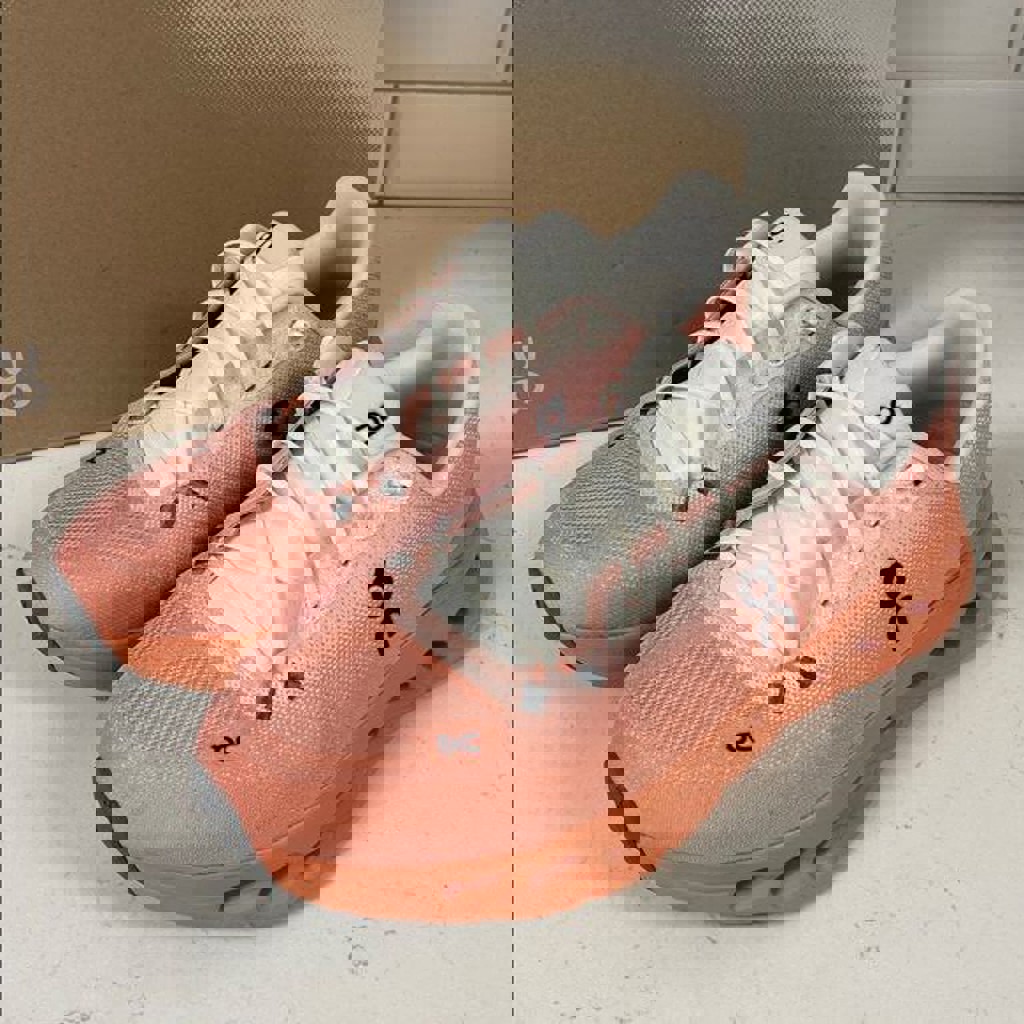 Кроссовки ON Running Cloud