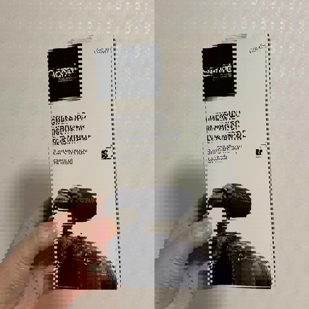 Микрофон накамерный Saramonic Vmic Pro