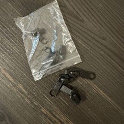 Пластиковые зажимы - фото 7