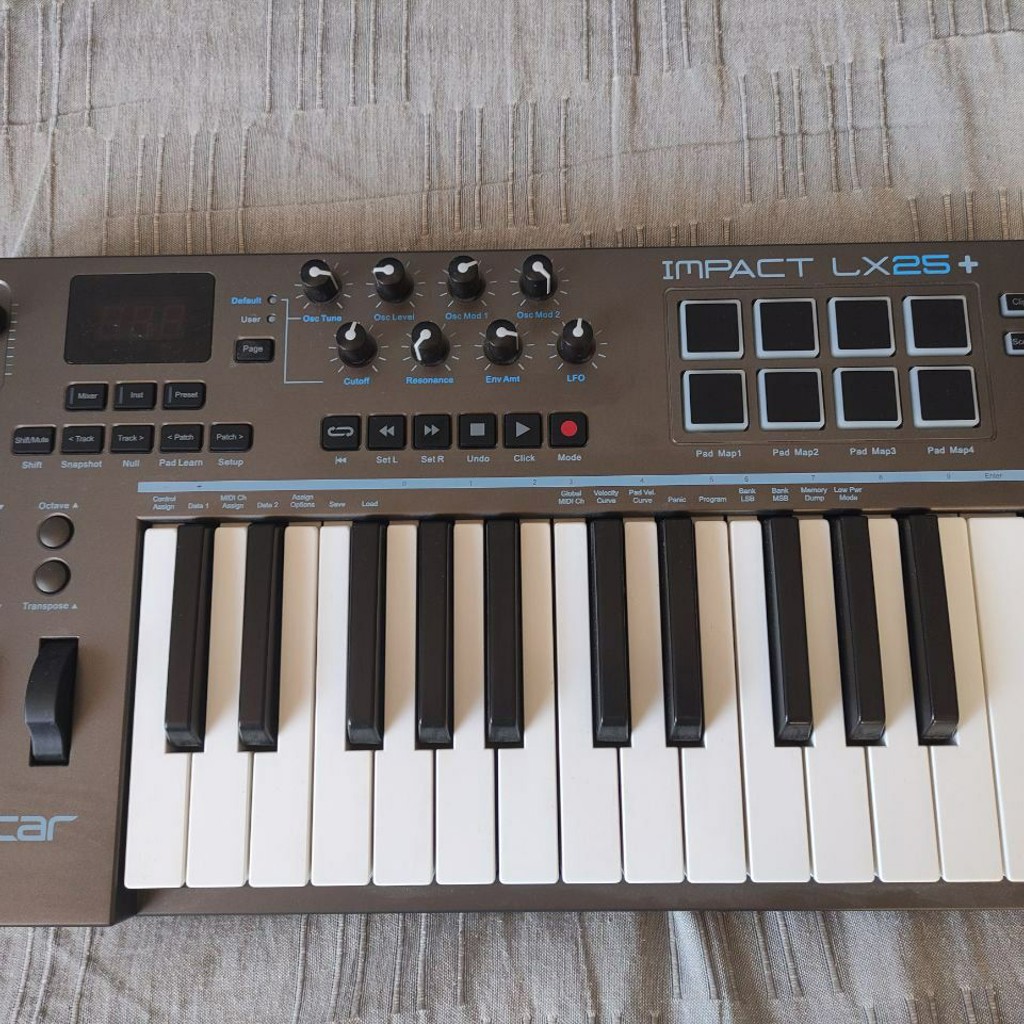 Миди-клавиатура Nektar Impact LX25+