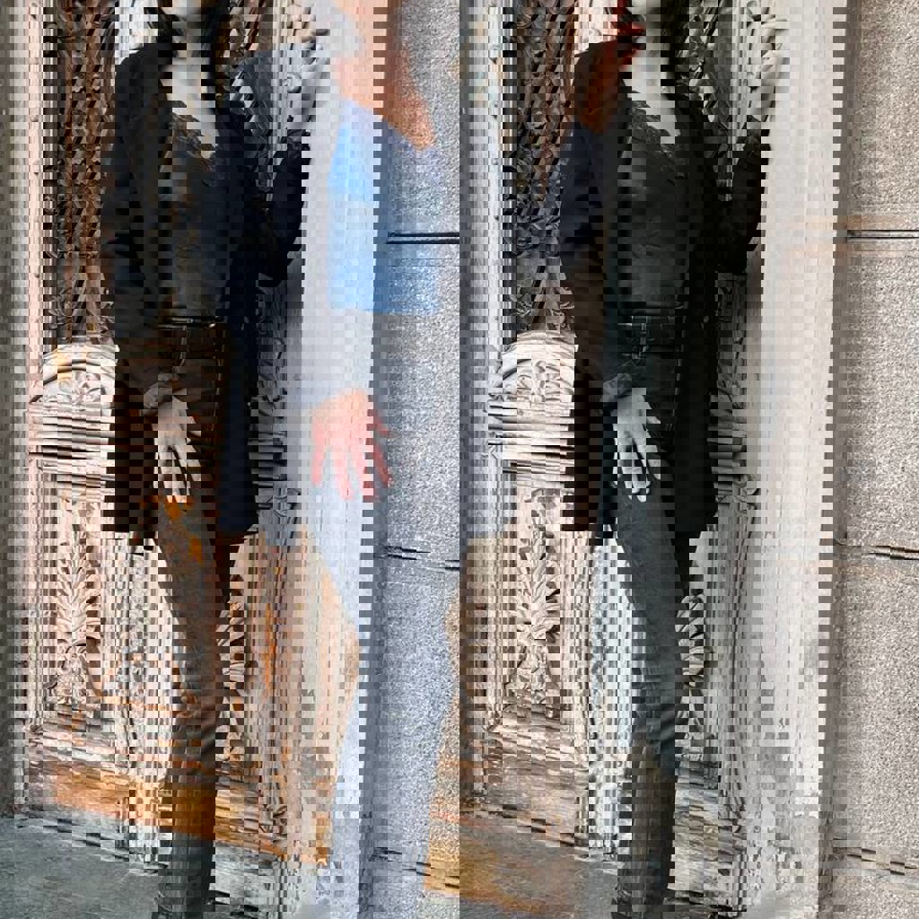 Пиджак черный двубортный