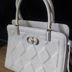 Сумка белая - фото 1