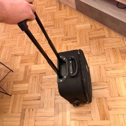 Чемодан - фото 4